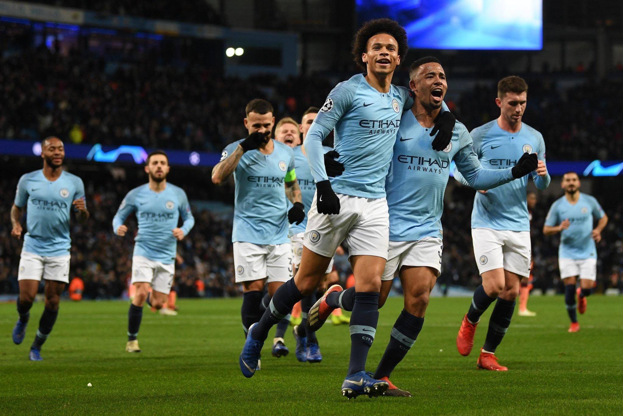 张黄牌时 张黄牌时